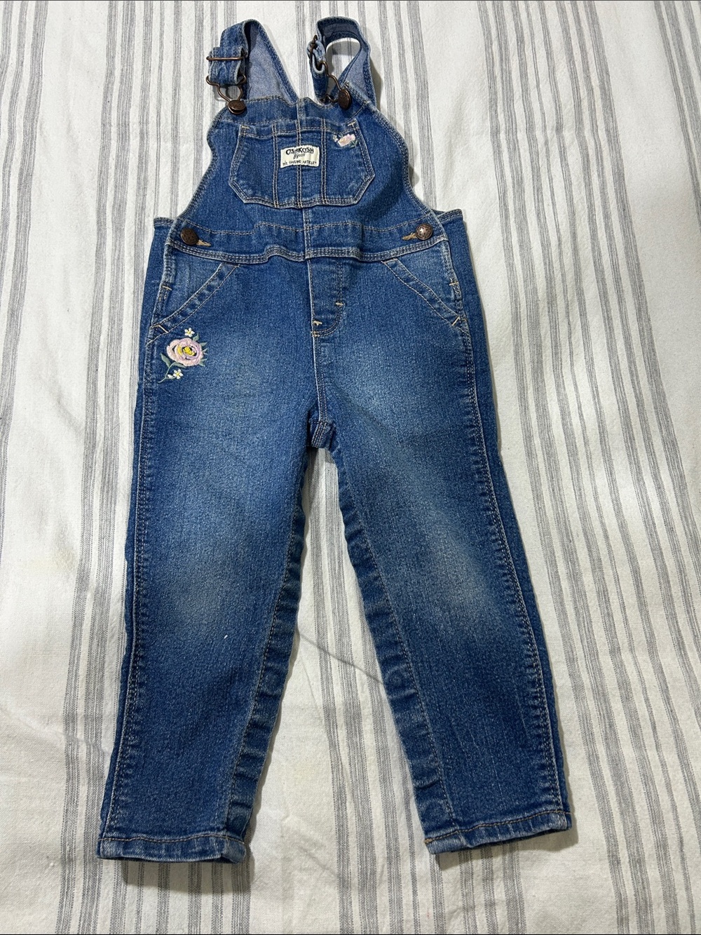 Oshkosh toddler girls overalls